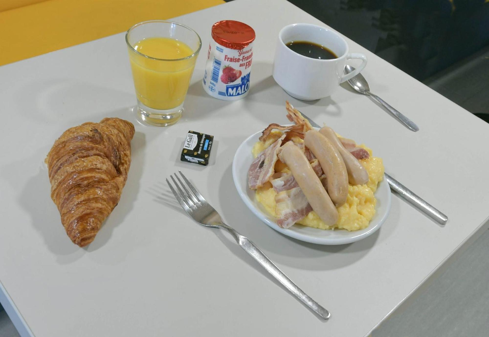 B&B Hotel Alencon Nord Ngoại thất bức ảnh